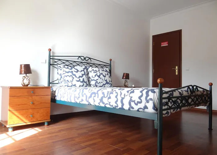 Quartos, Solar Da Sao * ナザレ